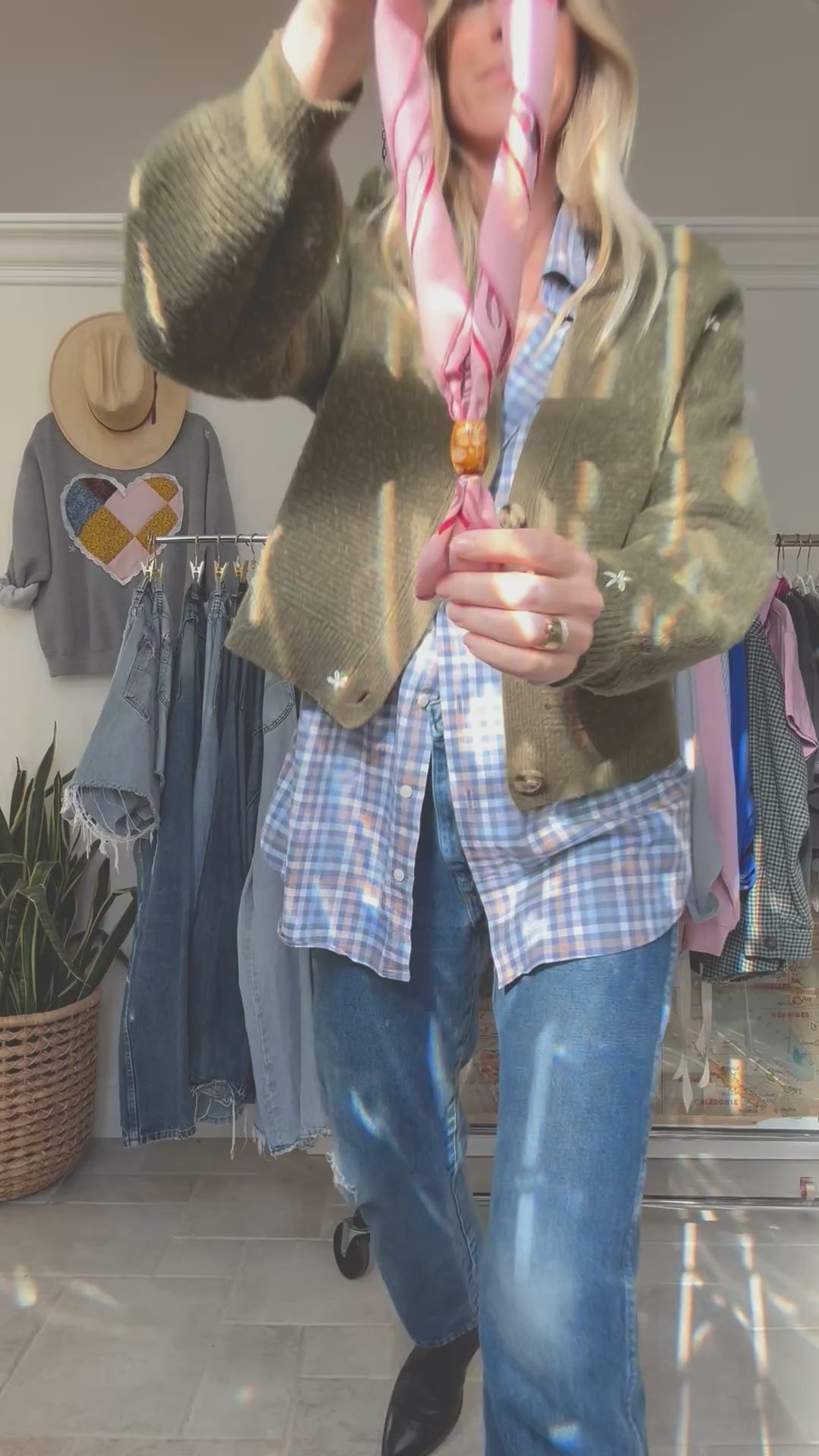 ALPINE CROPPED SWEATER