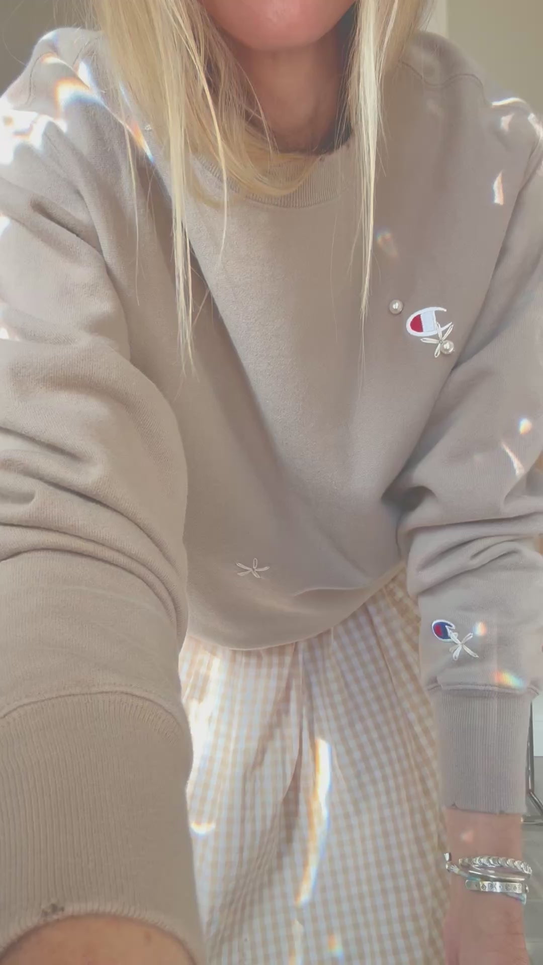 CHAMPION LAZY DAISY CREW - TAN